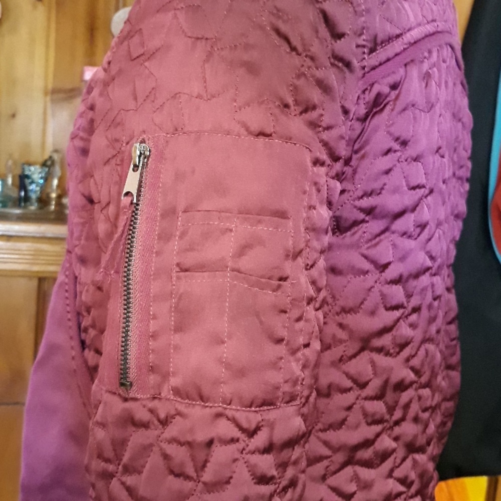 Jolt Jacket - Picture 6 of 6